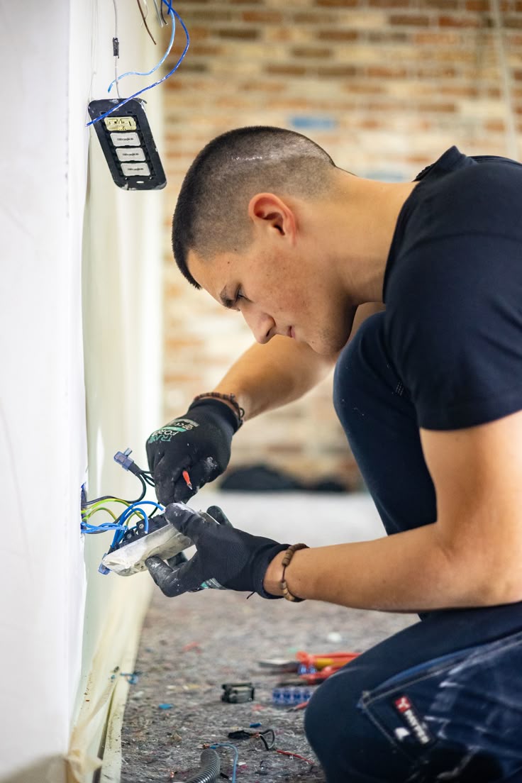 West Allis Electrician: The Complete Guide to Reliable Electrical Services