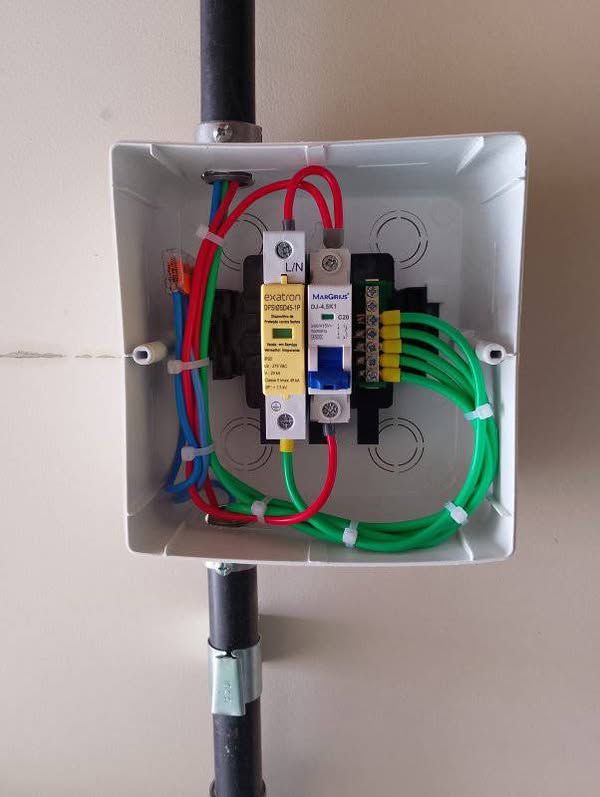 Finding a Reliable Local Electrician in Seattle: Your Guide to Quality Electrical Services