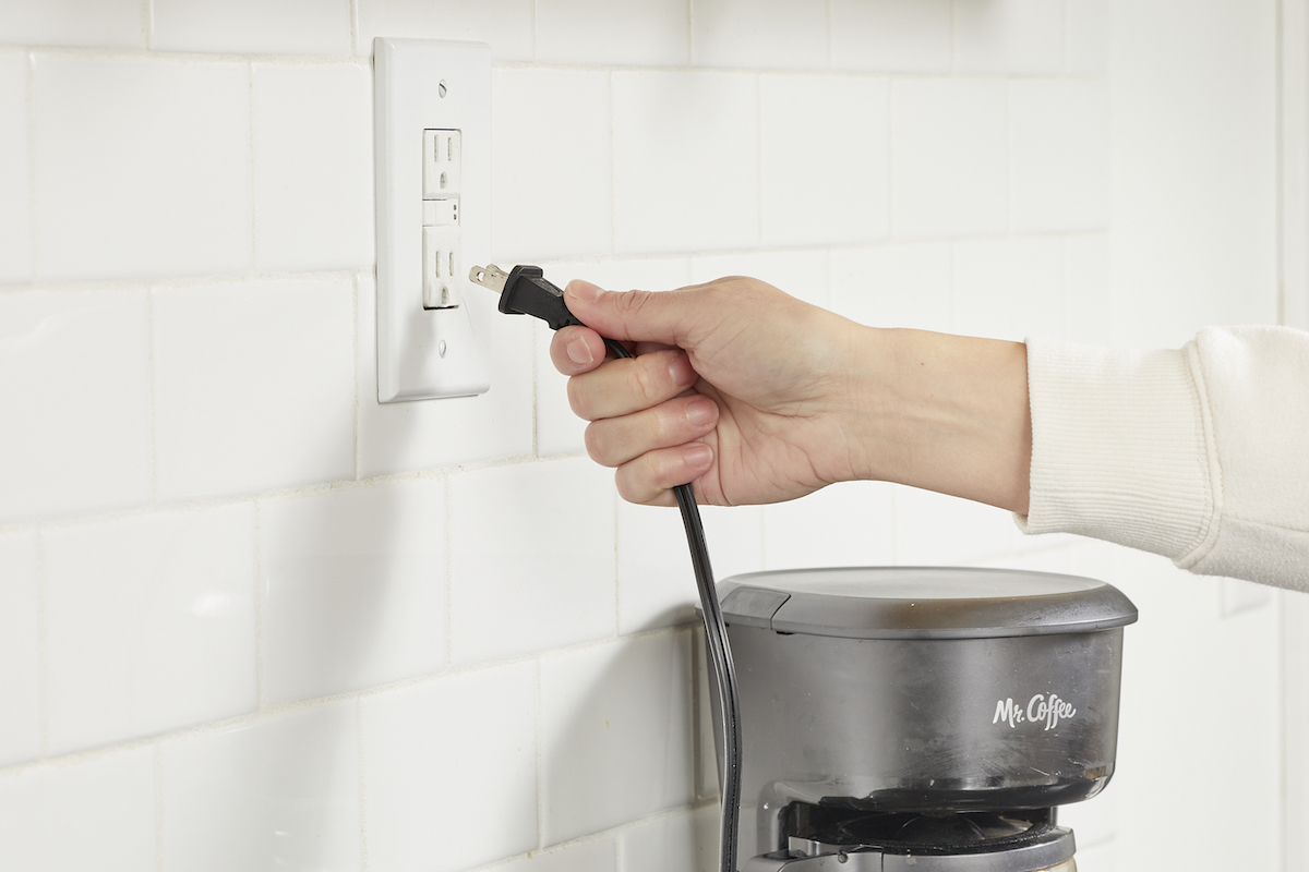 Outlet Keeps Tripping Solution for Home Electrical Systems